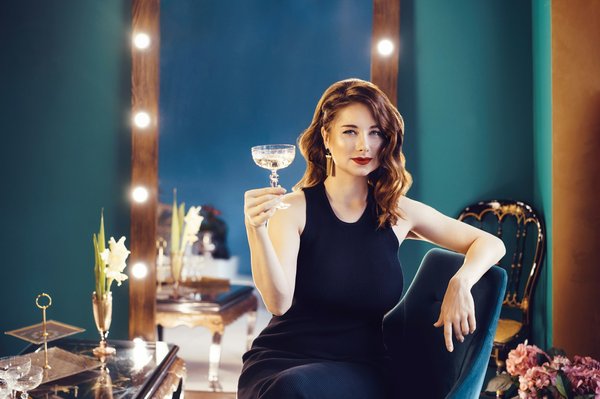 Bien s'habiller pour un mariage en soirée : comment trouver la tenue appropriée ?